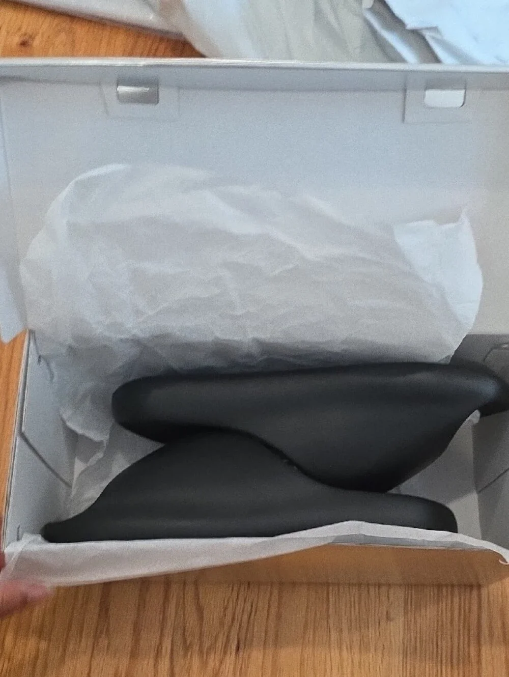 Yeezy Slide 2 - Black Minimalist Slide. Size 9